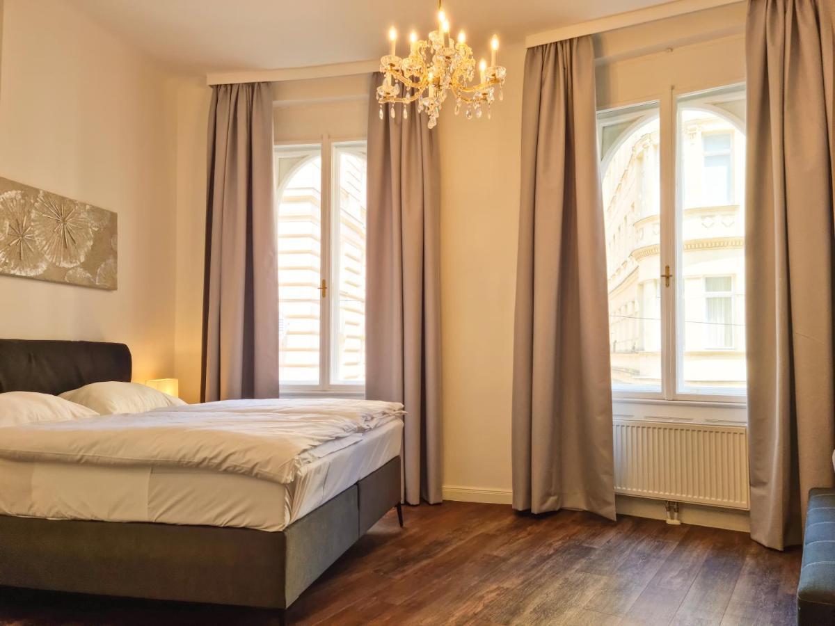 Pension Mozart - Newly Renovated Bécs Kültér fotó